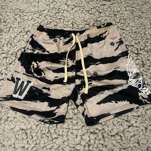 Darc Sport shorts. Mens size Large